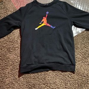 BLACK JORDAN SWEATER